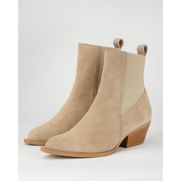 Beige classic leather boots with low heel