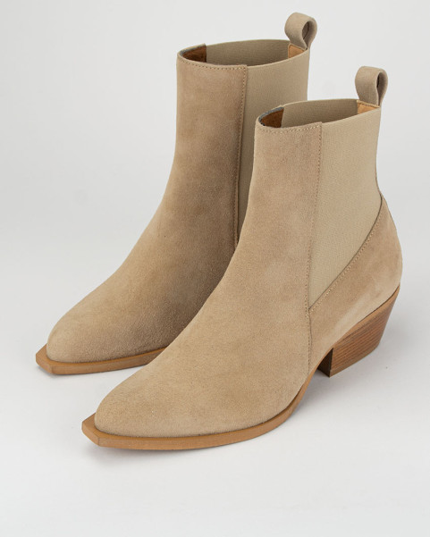 Beige classic leather boots with low heel