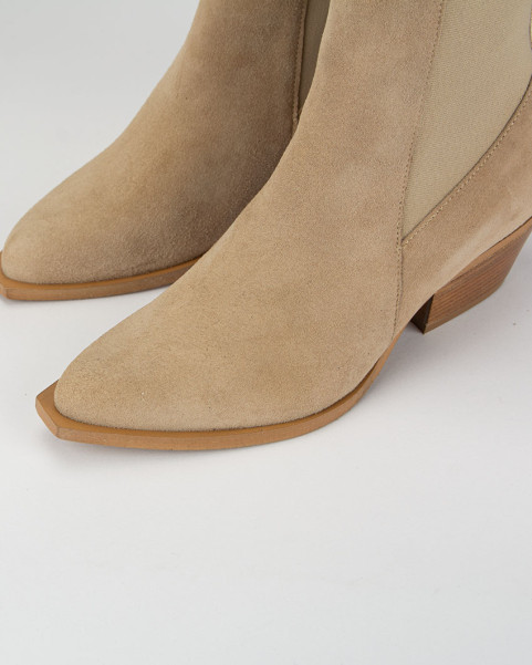 Beige classic leather boots with low heel