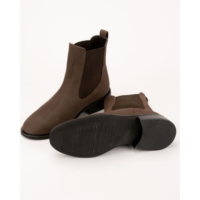 Brown classic leather boots