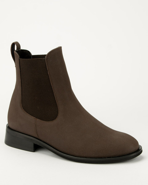 Brown classic leather boots