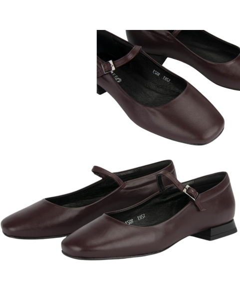 Maroon leather ballerinas with buckle closure