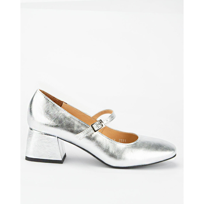 Silver pumps with 4.5 cm heel