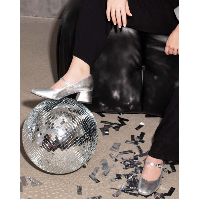 Silver pumps with 4.5 cm heel