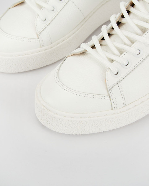 White high leather sneakers by BOTIMO