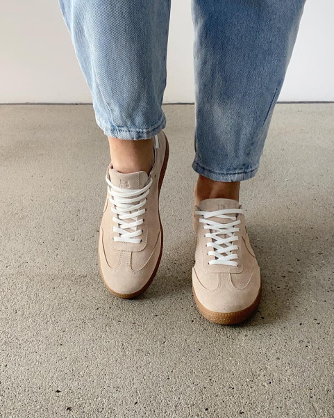 Beige leather sneakers from BOTIMO