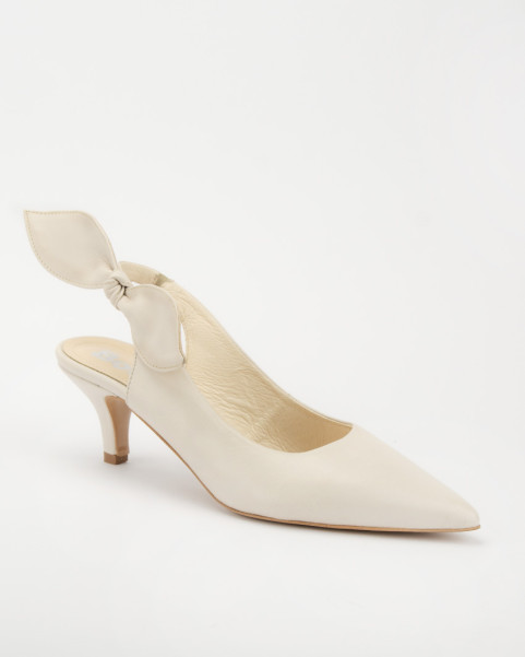 Beige pumps with low heel 6cm