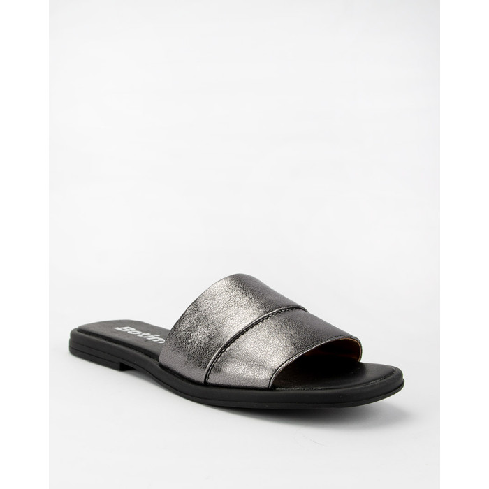 Silver flip-flops on a flat sole