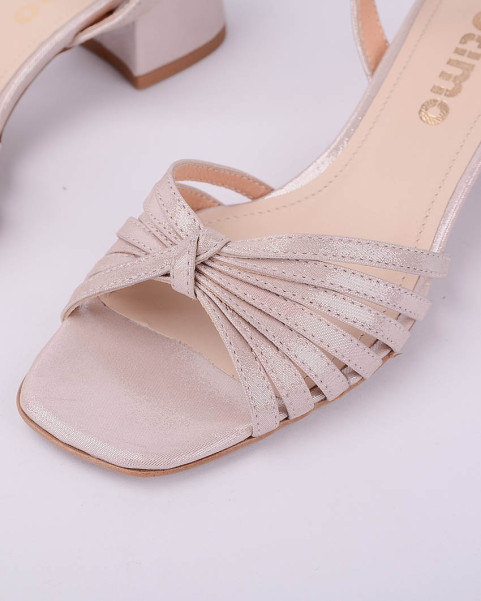 Pink sandals on low heel