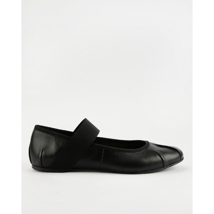 Celia women's black leather ballerinas with elastic band