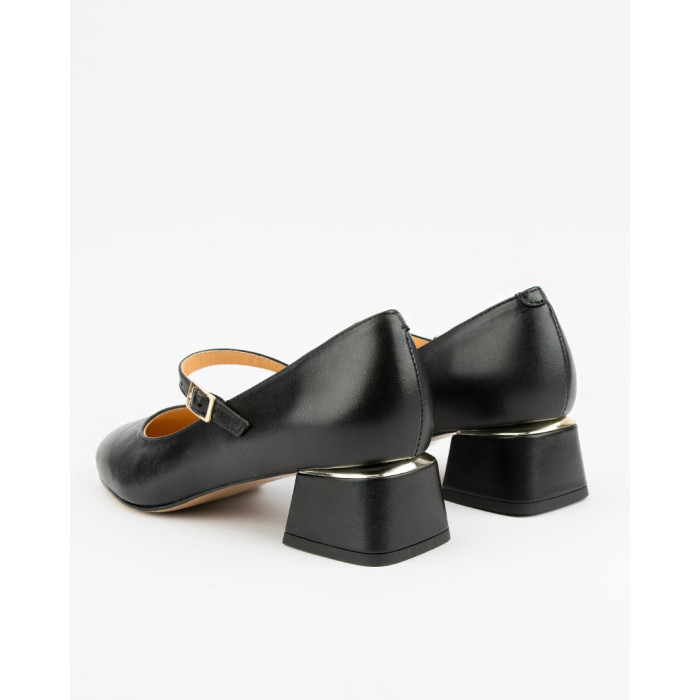 Women's Mary heeled pumps, matt leather