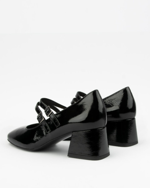 Black Ivette pumps with two straps