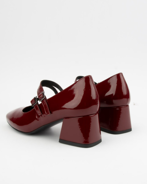 Maroon Ivette pumps with two straps