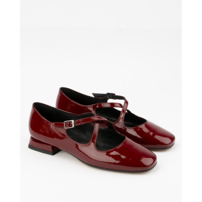 Maroon lacquered Leah ballerinas with straps