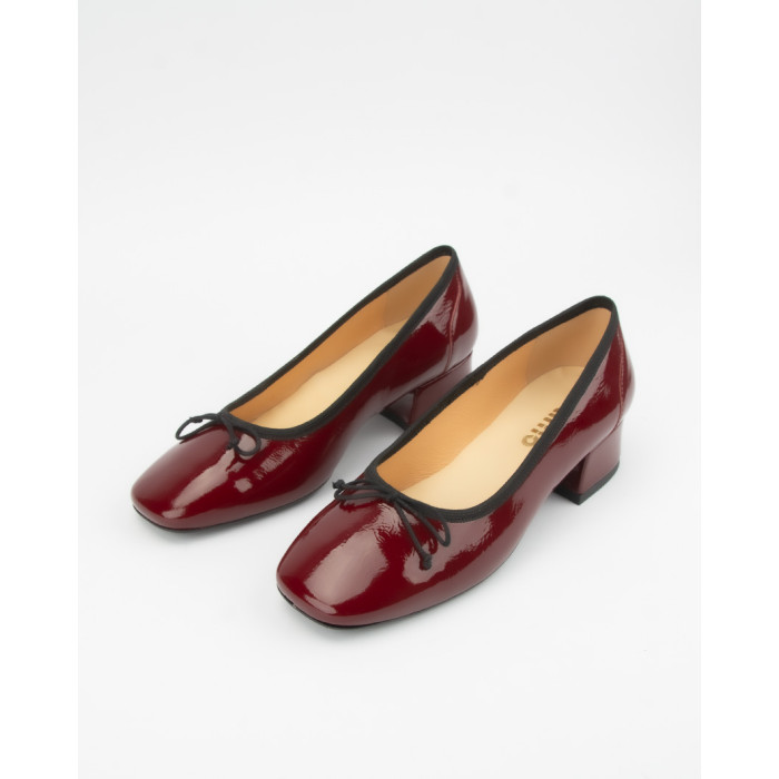 Maroon Ria heeled ballerinas, patent leather