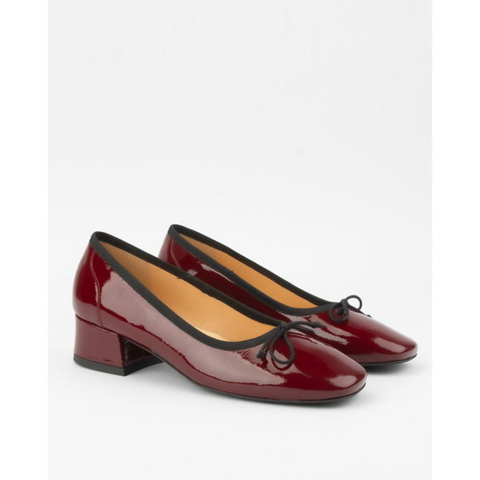 Maroon Ria heeled ballerinas, patent leather
