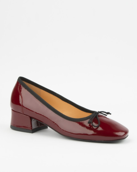 Maroon Ria heeled ballerinas, patent leather