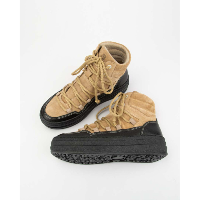 Brown lace-up women's boots Hanza