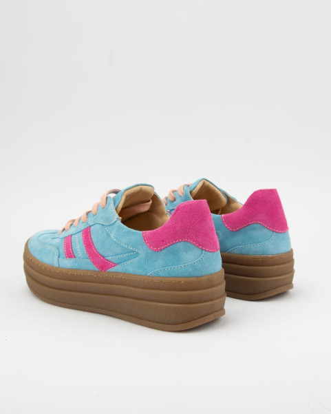 Women's sneakers on high sole Sara