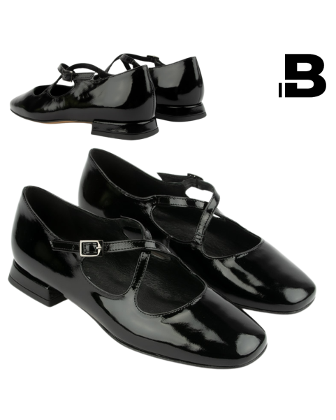 Black lacquered Leah ballerinas with straps