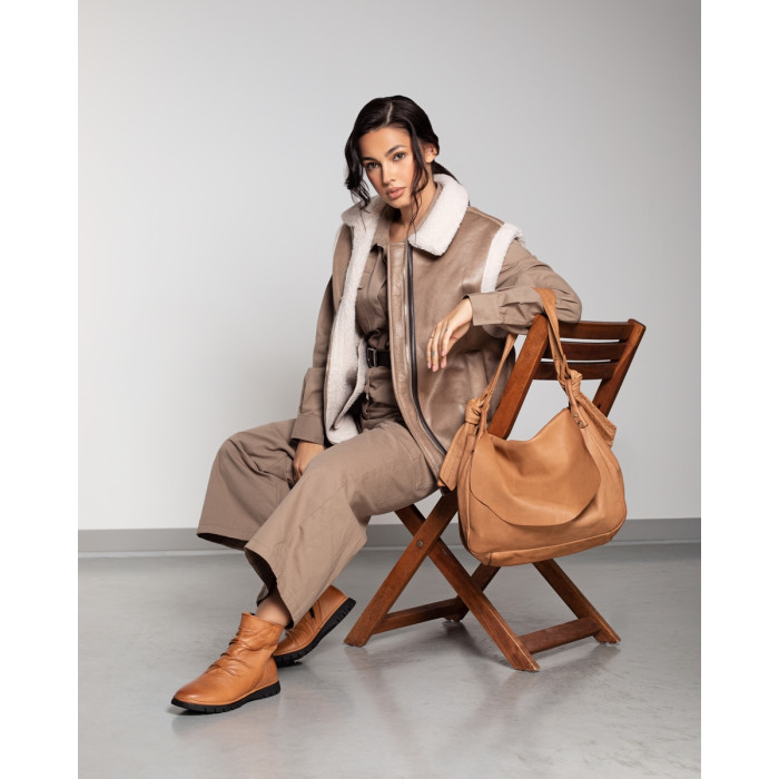 Brown handbag with flap