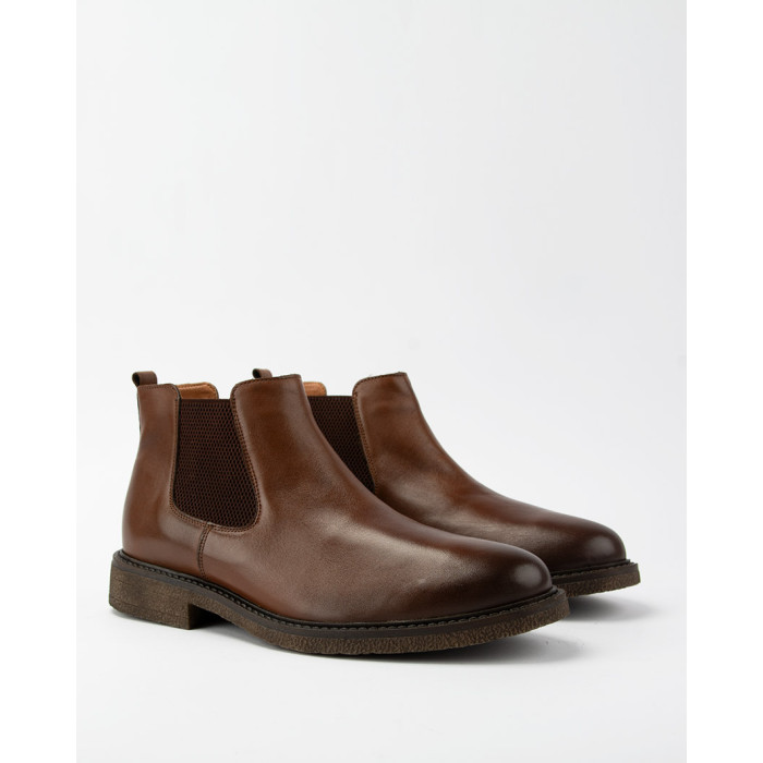 Elegant men's natural leather slippers, brown