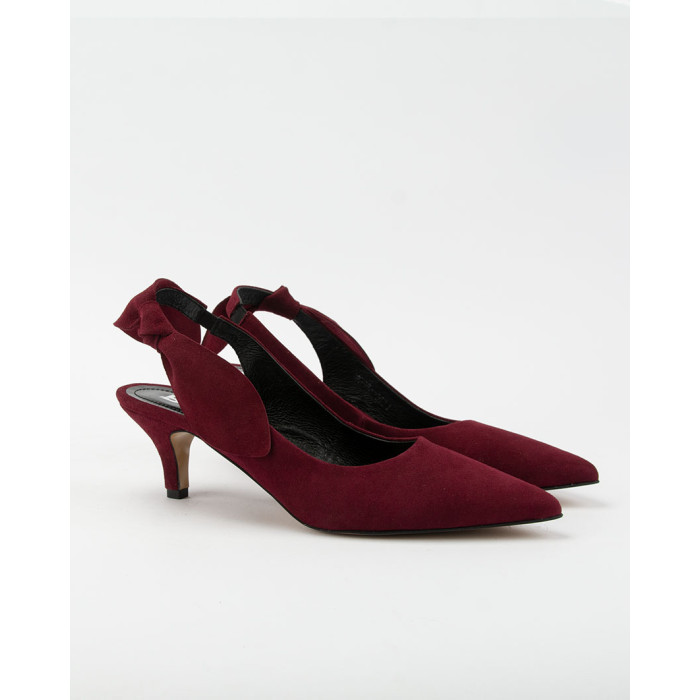 Suede pumps with low heel 6cm