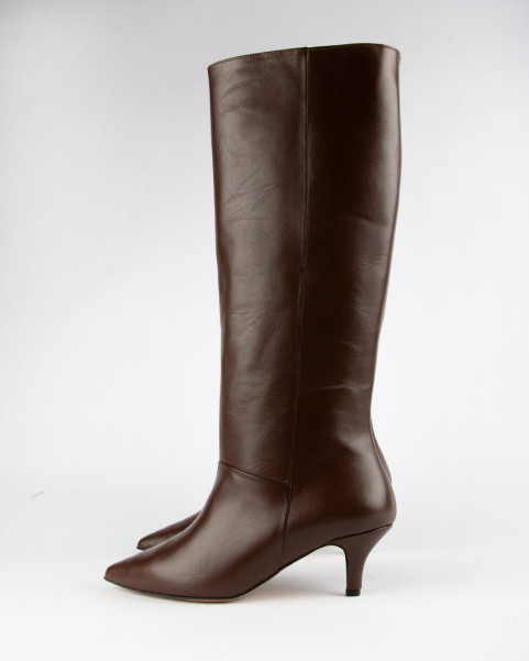 Women's high boots with 5cm heel Ava, brown grain leather