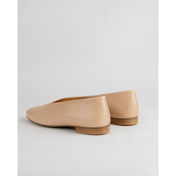 copy of Black lacquered Leah ballerinas with straps