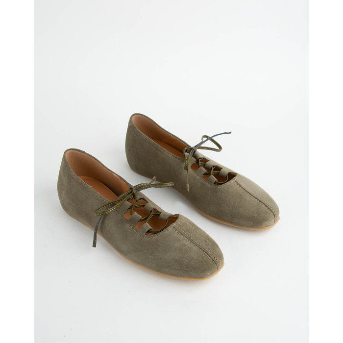 copy of Black lacquered Leah ballerinas with straps