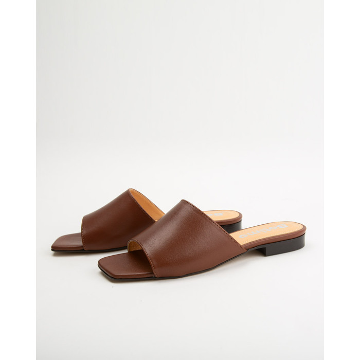 copy of Caramel flip-flops with 3cm grain leather heel
