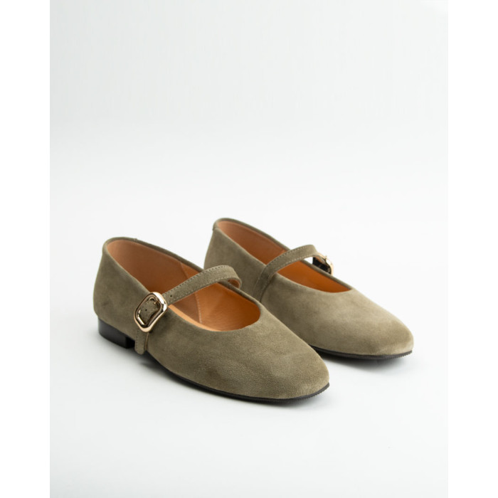 copy of Black lacquered Leah ballerinas with straps