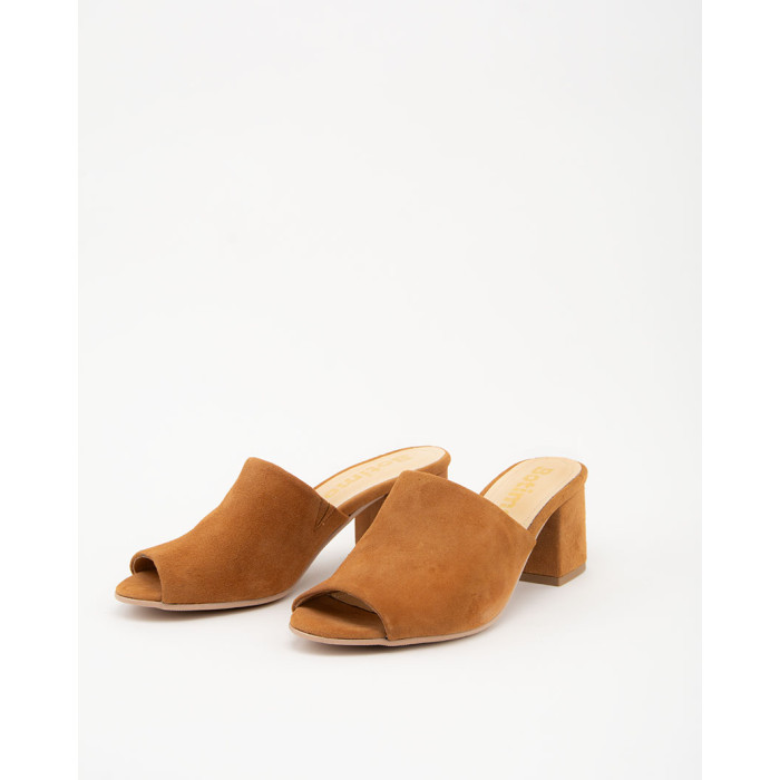 copy of Gold flip-flops with 6 cm wide heel