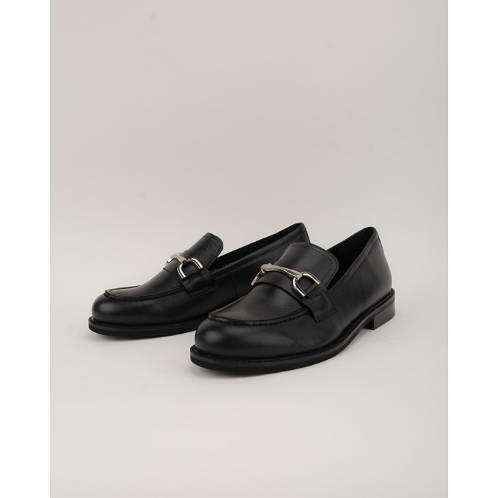 copy of Black lacquered Leah ballerinas with straps