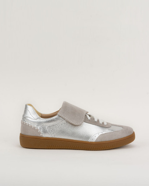 Boston srebrne trampki...