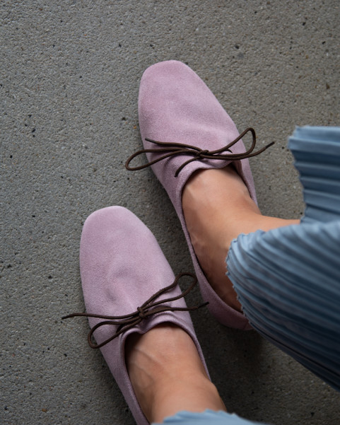 copy of Black lacquered...