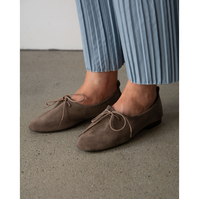 Szare baleriny MAYA skóra welurowa