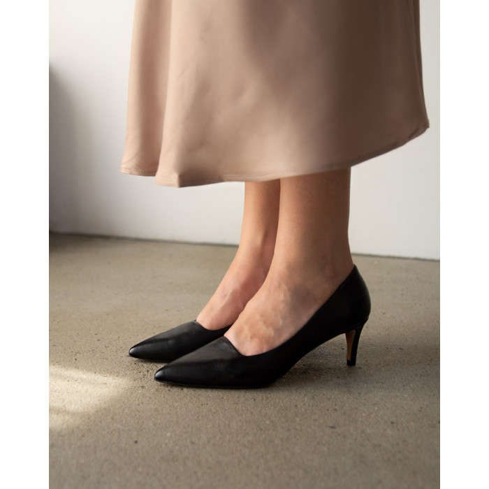 copy of Beige pumps with low heel 6cm