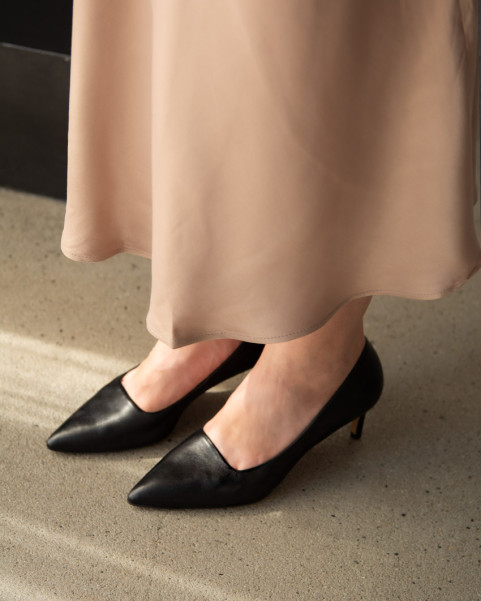 copy of Beige pumps with...