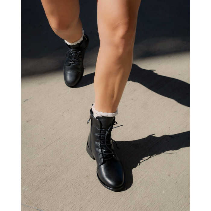 Czarne botki ze skóry licowej BOTIMO