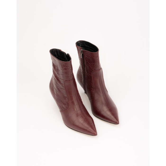 copy of Black boots on 4 cm heel suede leather