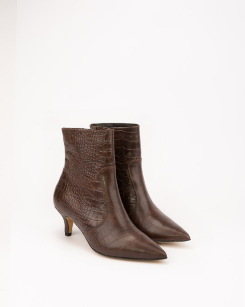 copy of Black boots on 4 cm...