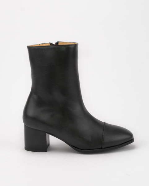 copy of Women's ankle boots...