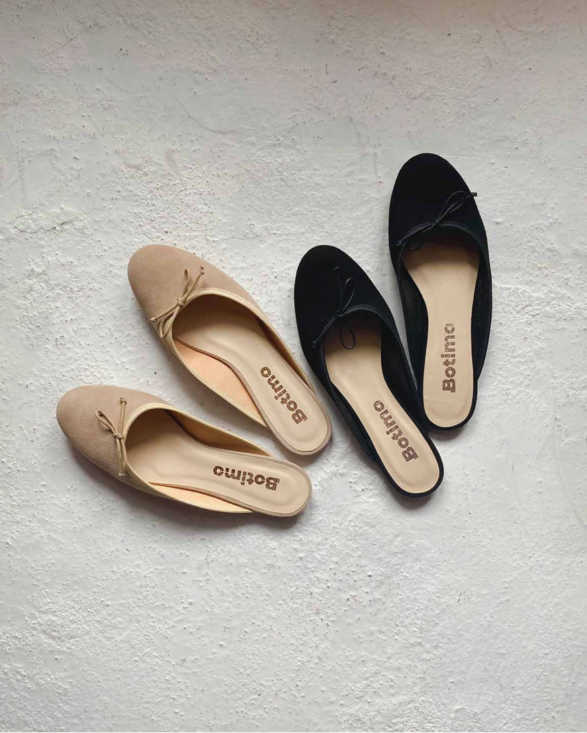 Brown minimalist leather slides from Botimo